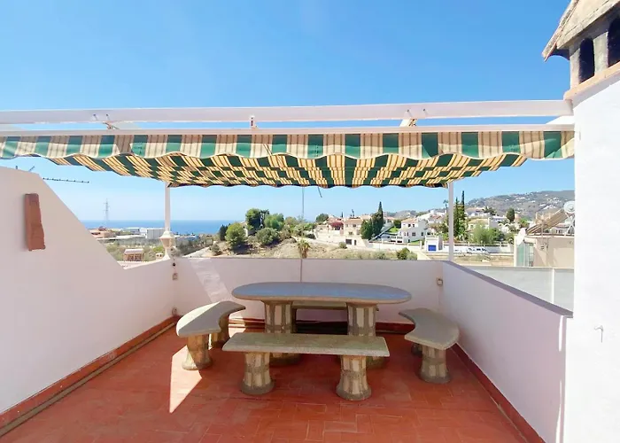 Ap407 - Pueblo Rocio * Nerja