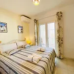 Ap407 - Pueblo Rocio Nerja